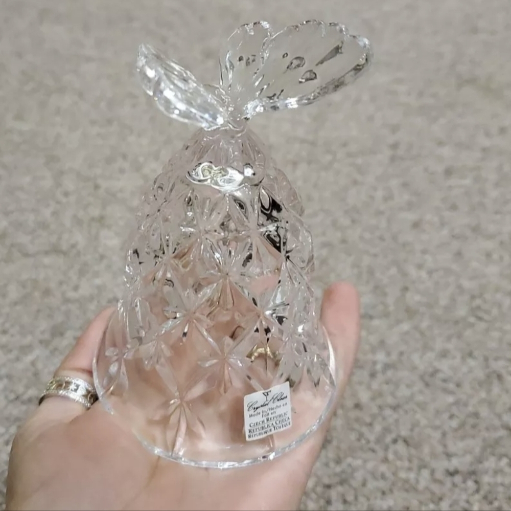 Crystal Clear Made In Czech Republic Crystal Butterfly Bell